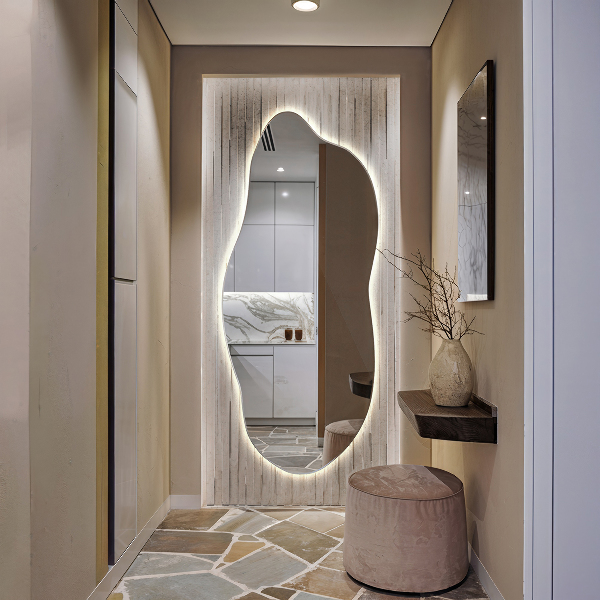 Led backlit mirror pebble shape 45x100 cm