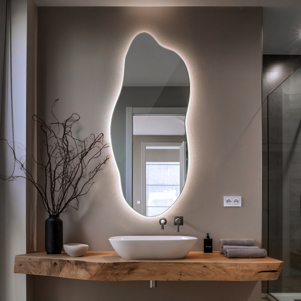 Led backlit mirror pebble shape 45x100 cm