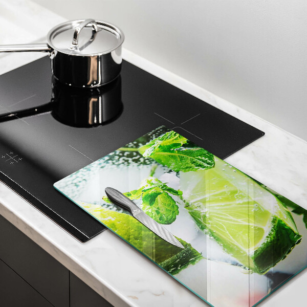 Glass worktop saver Water with lime and ice