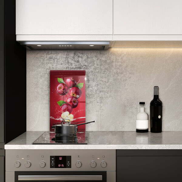 Glass worktop saver Juicy apples in the water