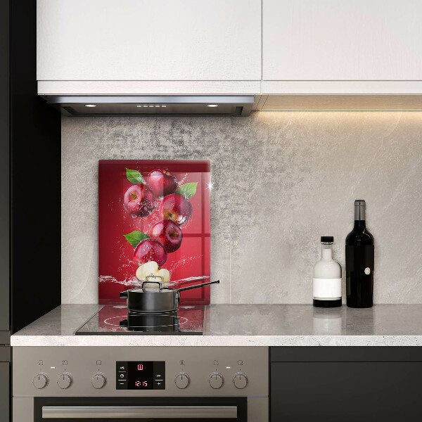Glass worktop saver Juicy apples in the water