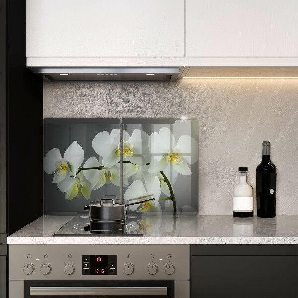 Chopping board White orchid flowers