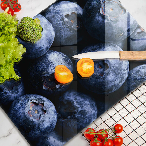 Kitchen chopping board Berries close-up