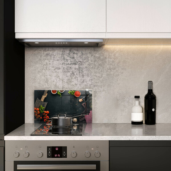 Chopping board glass Cherry tomatoes