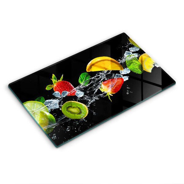 Chopping board Fruits in water