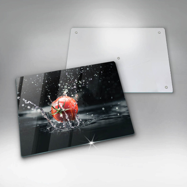 Chopping board Tomato in water