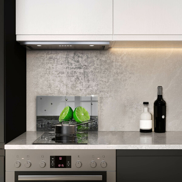 Chopping board glass Juicy lime and water