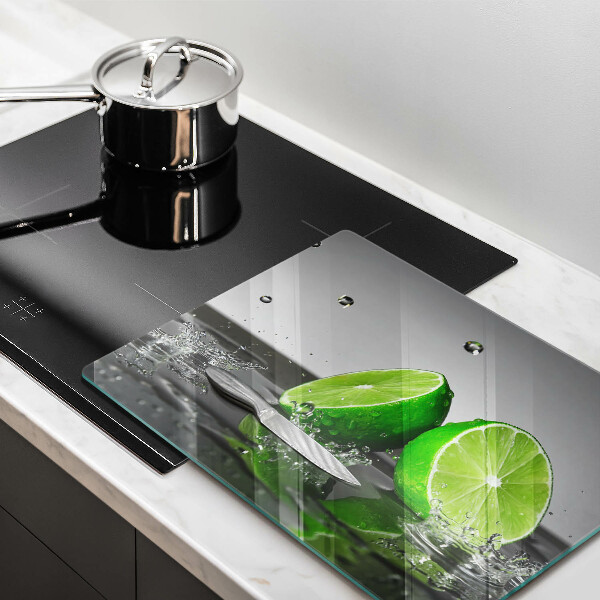 Chopping board glass Juicy lime and water