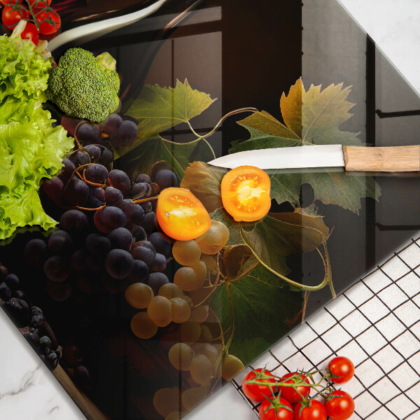 Large worktop saver A glass of wine and grapes