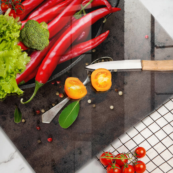 Chopping board Red chili peppers