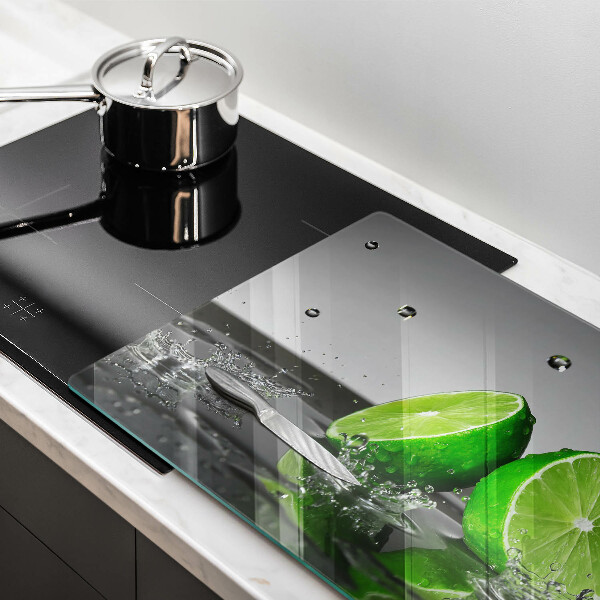 Chopping board glass Juicy lime and water