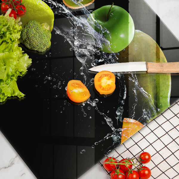 Chopping board glass Fruits in water