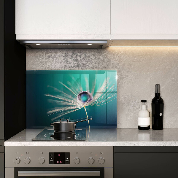 Chopping board Dew on a dandelion