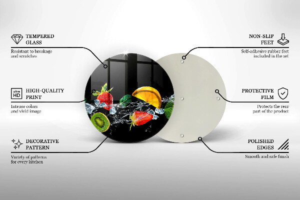 Cutting board Fruits in water