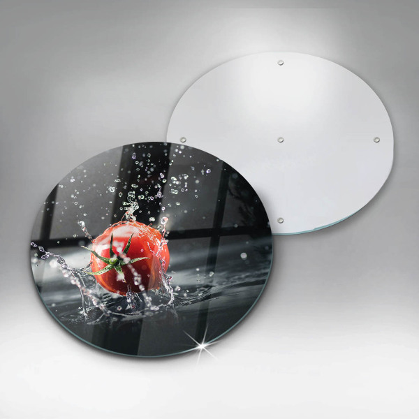 Cutting board Tomato in water