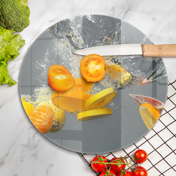Cutting board Lemons in water