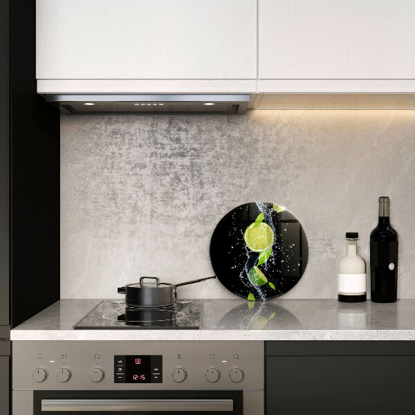 Glass worktop saver Juicy lime in water