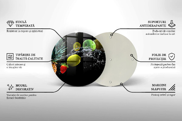 Cutting board Fruits in water