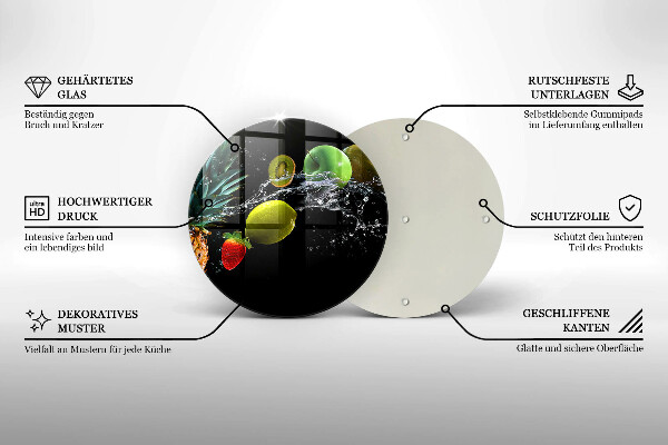Cutting board Fruits in water