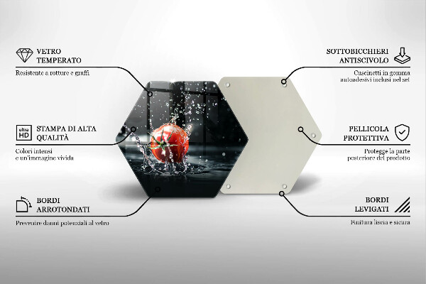Chopping board glass Tomato in water