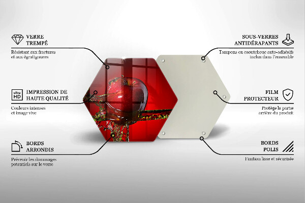Cutting board Apple fruit in water