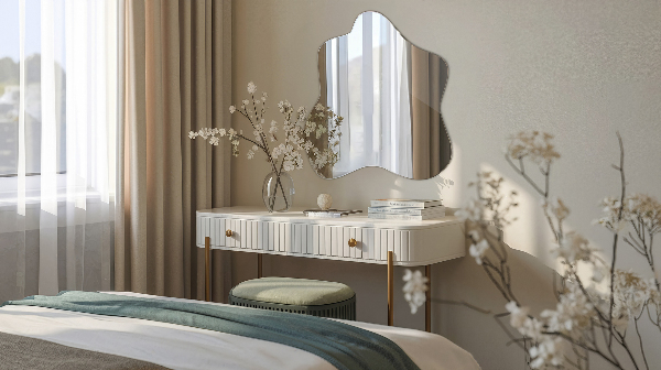 Splash irregular shaped mirror 48x48 cm