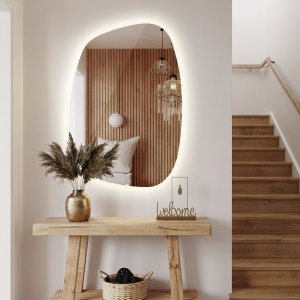 Weird shaped mirror with led lights 91x66 cm