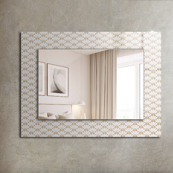 Printed mirror Flower with geometric pattern