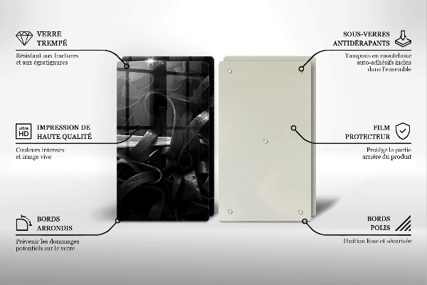 Glass worktop saver Black tagliatelle pasta