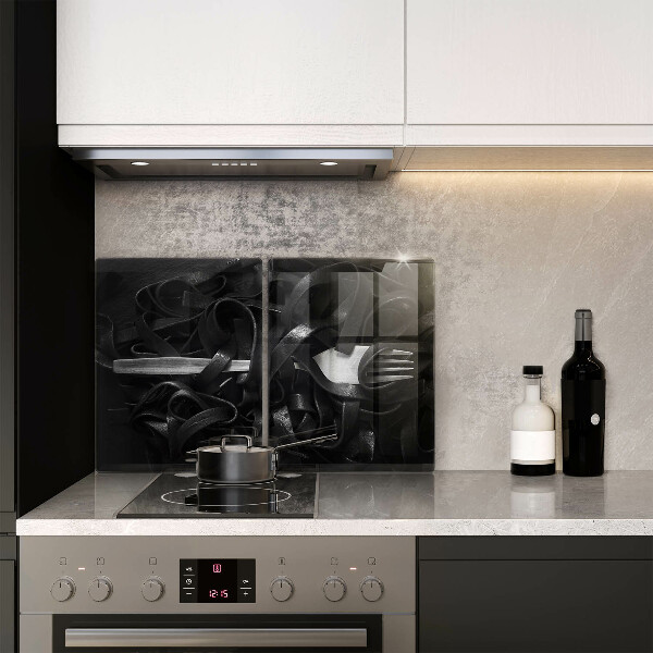 Glass worktop saver Black tagliatelle pasta
