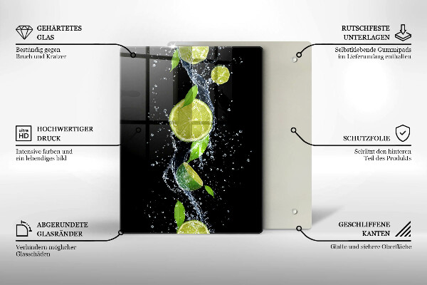 Glass worktop saver Juicy lime in water