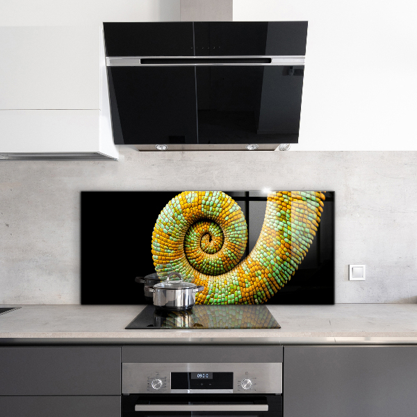 Hob splashback Chameleon tail nature