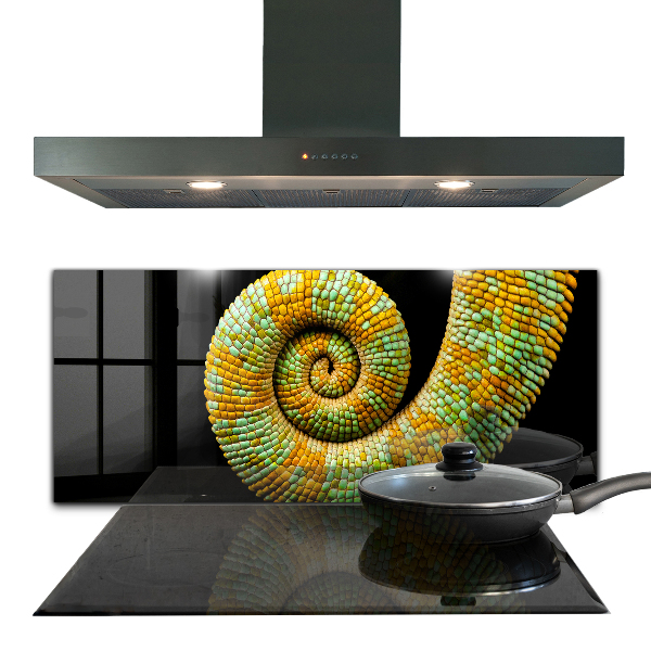 Hob splashback Chameleon tail nature