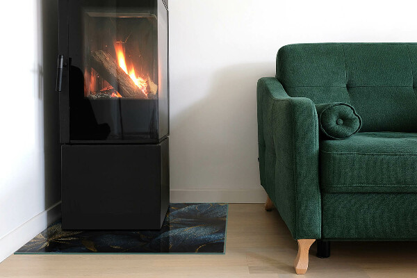 Square glass hearth Elegant leaves in texture