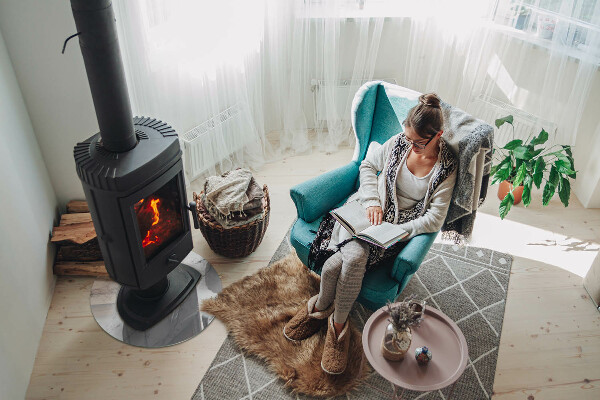 Round glass wood burner hearth Marble pattern with veins