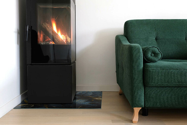 Rectangular glass hearth Elegant leaves in texture