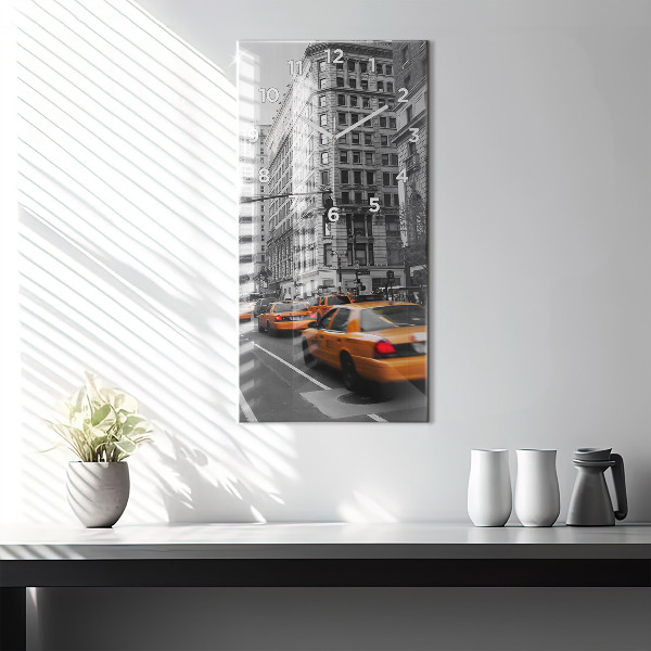 Modern vertical wall clock Manhattan and Taxis