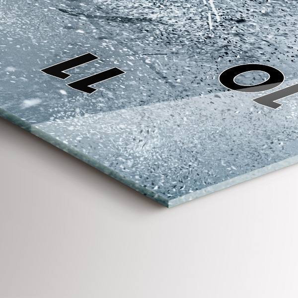 Modern vertical wall clock Running man