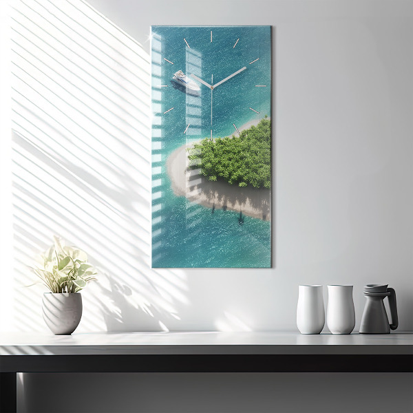 Modern vertical wall clock Heart Island