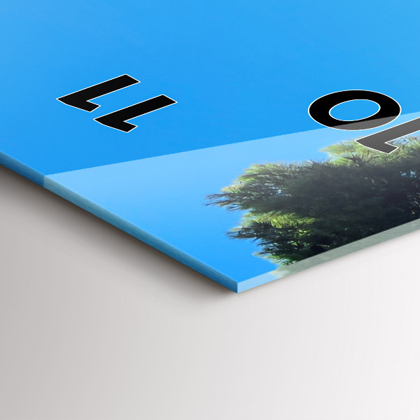 Modern vertical wall clock Costa Brava