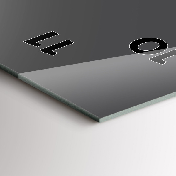 Modern vertical wall clock Color gray