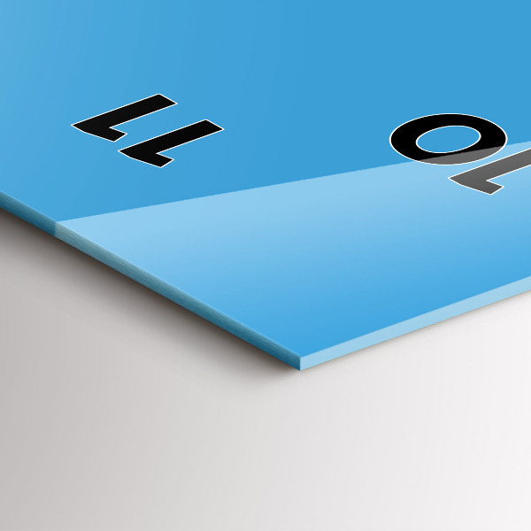 Modern vertical wall clock Color blue