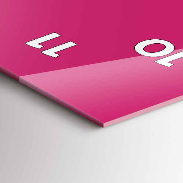 Modern vertical wall clock Color strong pink