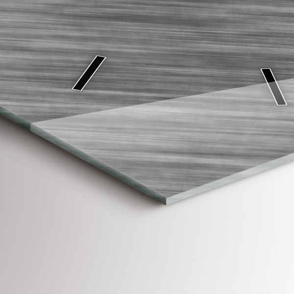 Modern vertical wall clock Metal wall