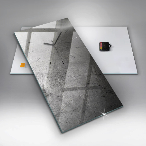 Modern vertical wall clock Metal wall