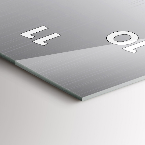 Modern vertical wall clock Silver pattern