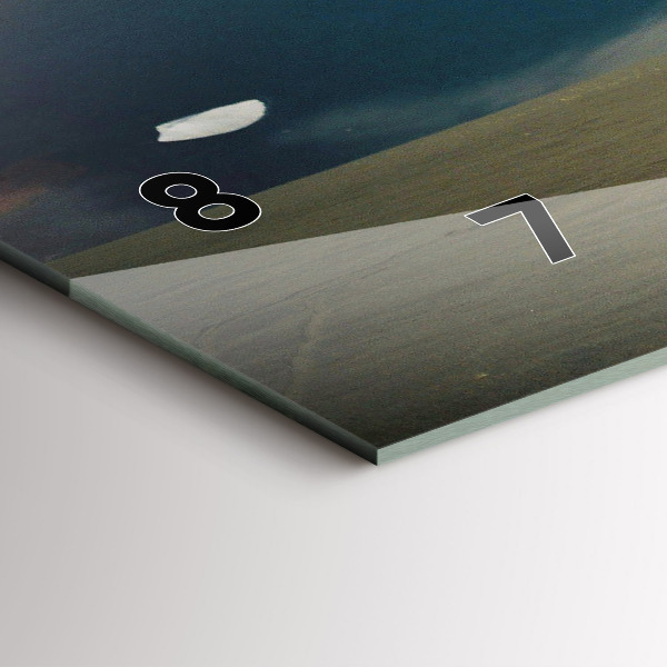 Glass wall clock rectangular Vehicle in the Kamchatka desert