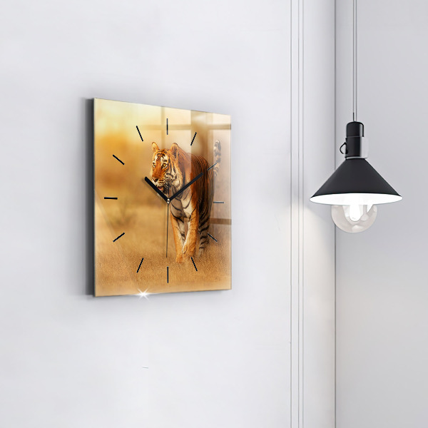 Square glass wall clock Hunting Tiger