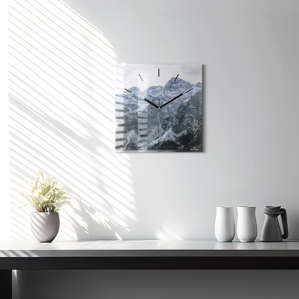Square glass wall clock Morskie Oko in the Tatra Mountains