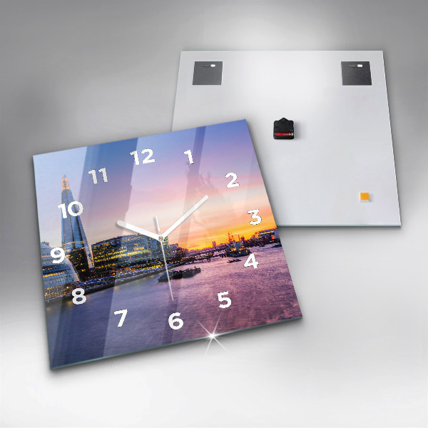 Square glass wall clock View of London